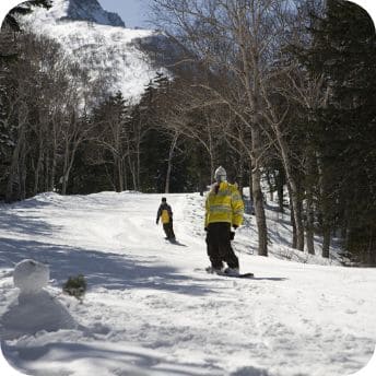 SKI / SNOWBOARD