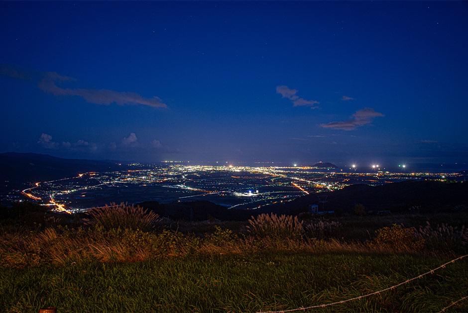 裏夜景 〜きじひき高原 パノラマ展望台〜