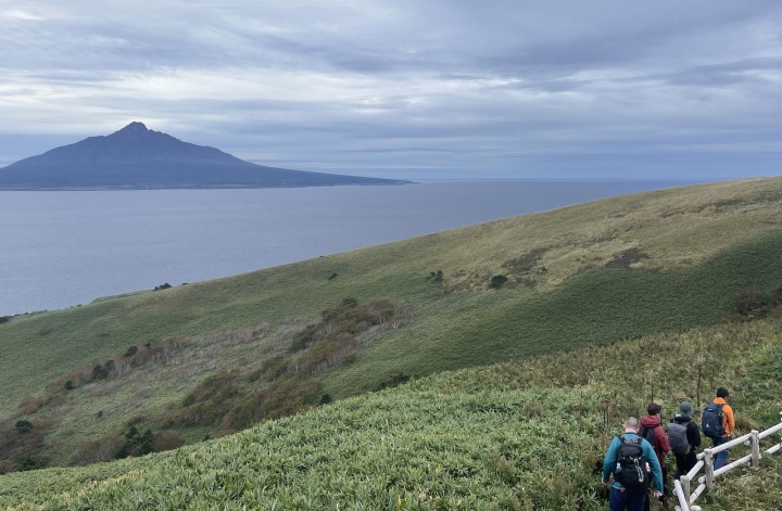 Explore the entire northern area of Hokkaido with an active course covering Rishiri, Rebun and Wakkanai!