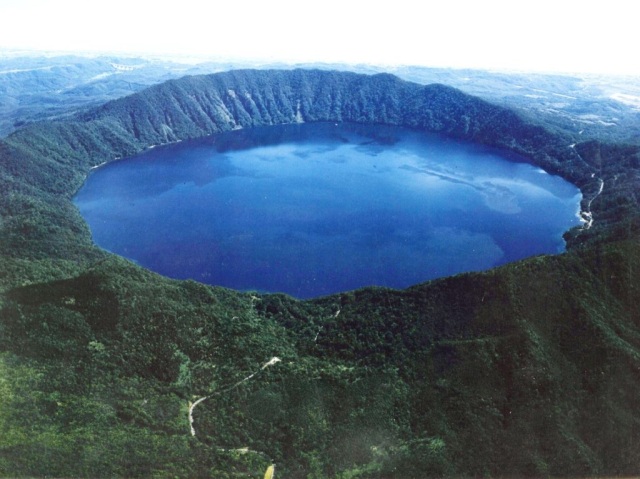 倶多楽湖（クッタラ湖）