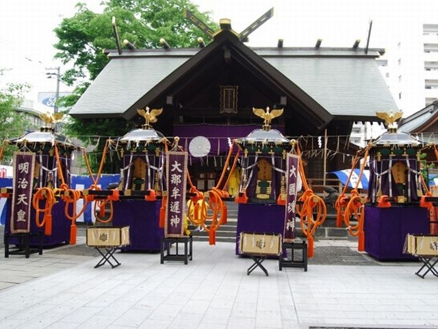 神宮例祭では鳳輦の御旅所として神霊を安置しています