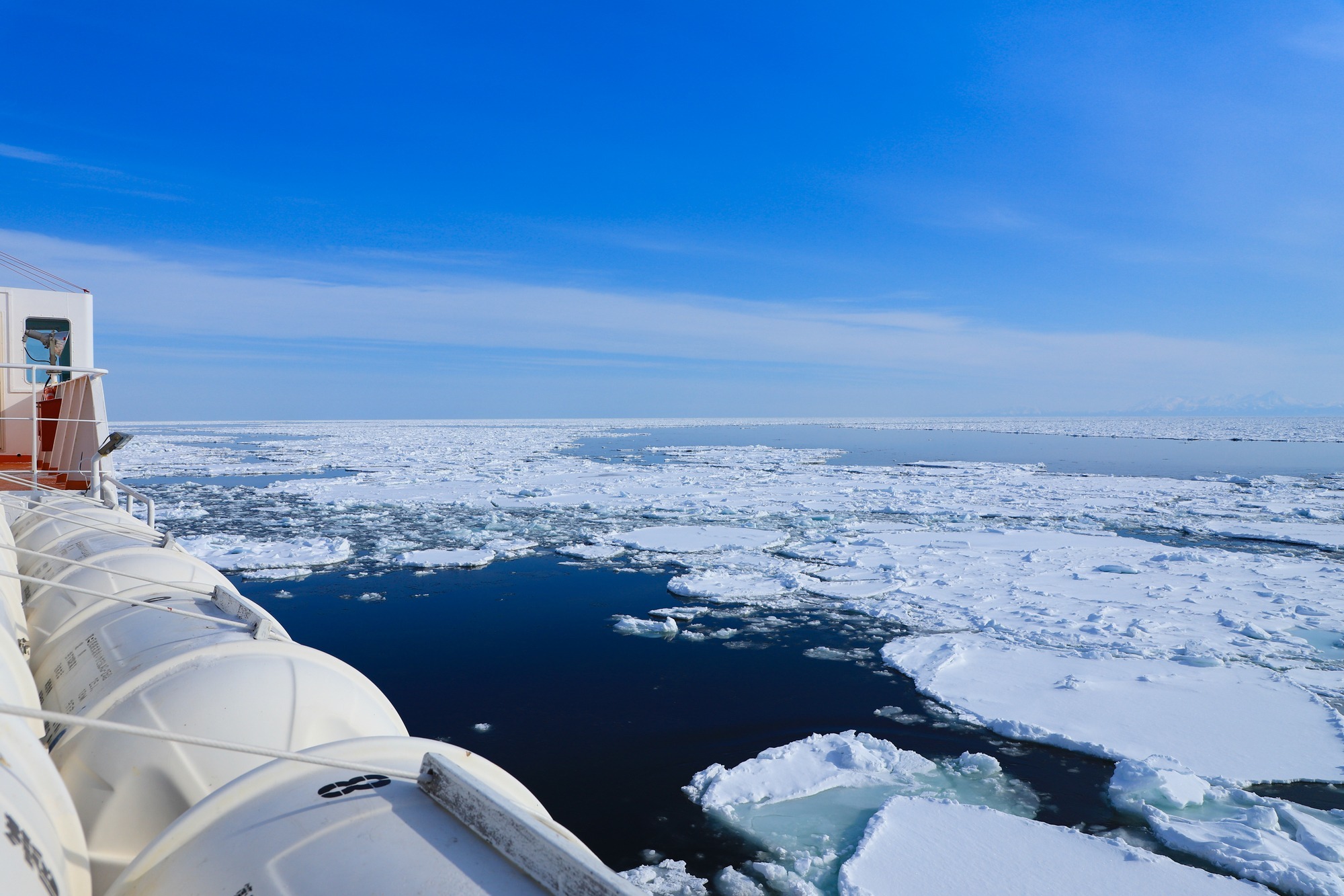 It can only be found in the Sea of Okhotsk! approach the winter mystery of drift ice